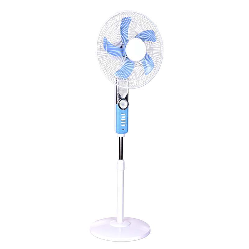 Eco Friendly Oscillating Solar Power Stand Fan Home Appliances 16" Led Dc Stand Fan with Mobile Phone USB Charging
